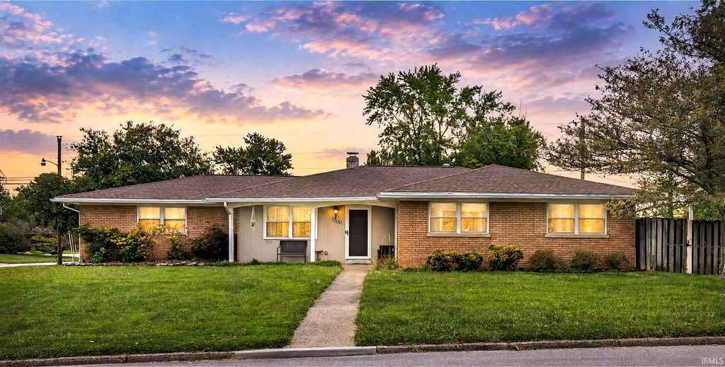 3100 Ridgewood Drive, Evansville, IN 47711