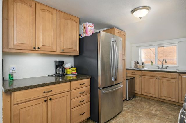 711 N Main St, Jackson, CA 95642