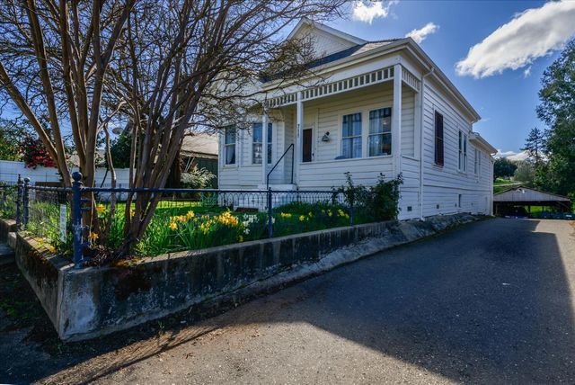 711 N Main St, Jackson, CA 95642