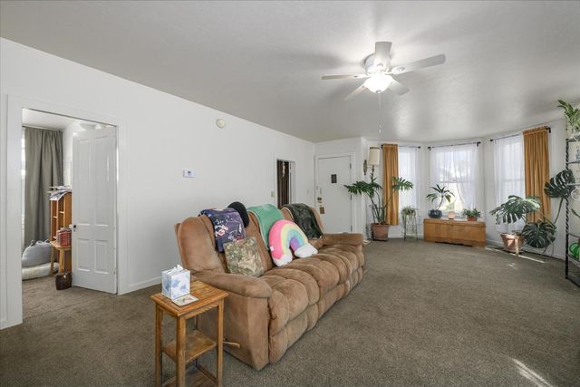 711 N Main St, Jackson, CA 95642