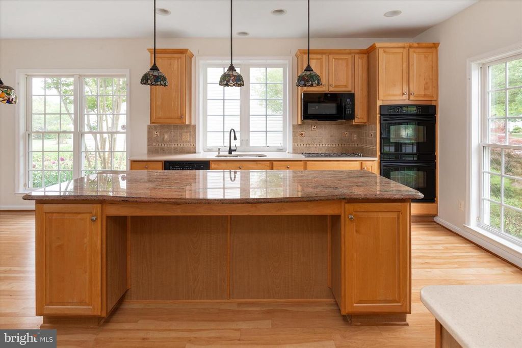 Image 18 of property listing at 7449 KEVIN AVE, Easton, MD 21601