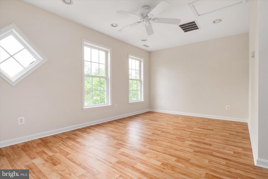 Image 32 of property listing at 7449 KEVIN AVE, Easton, MD 21601