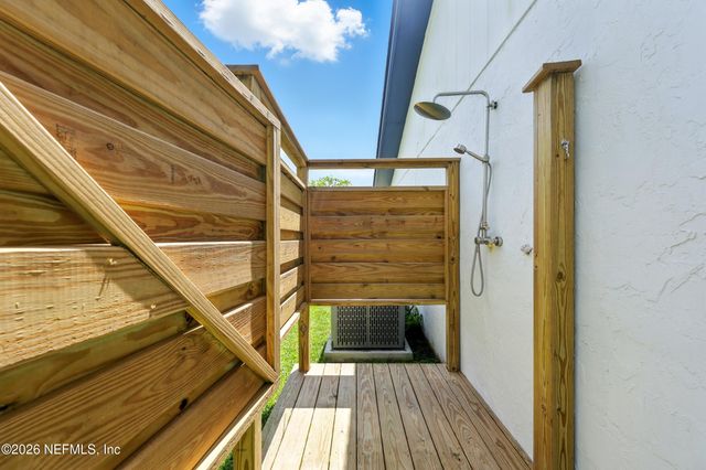 2734 COLONIES Drive, Jacksonville Beach, FL 32250