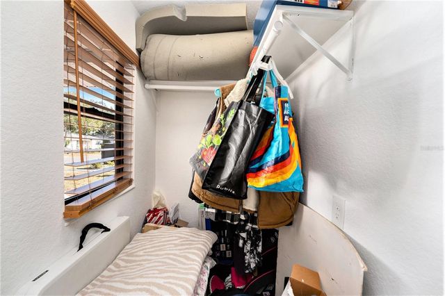 2852 59TH AVENUE N, St Petersburg, FL 33714