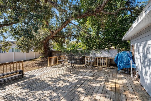 2852 59TH AVENUE N, St Petersburg, FL 33714