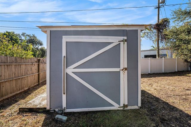 2852 59TH AVENUE N, St Petersburg, FL 33714