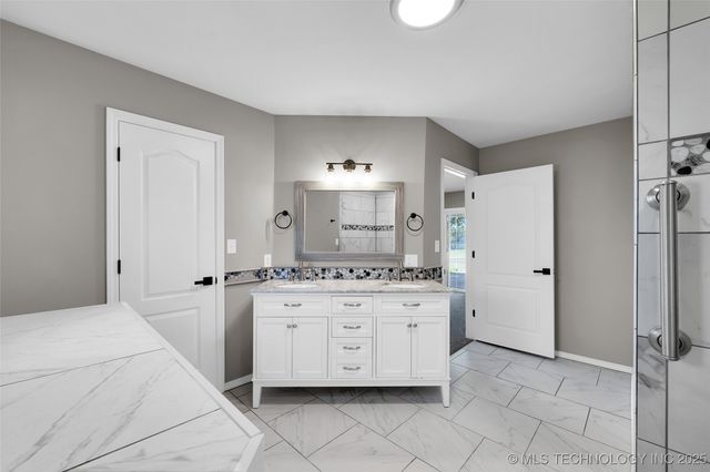 503 Janet Lane, Pocola, OK 74902