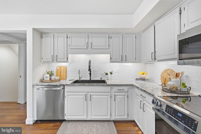 996 HEADWATER RD, Annapolis, MD 21403