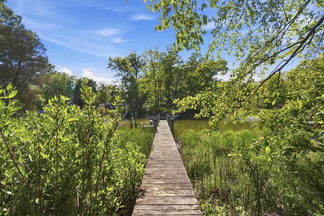 996 HEADWATER RD, Annapolis, MD 21403