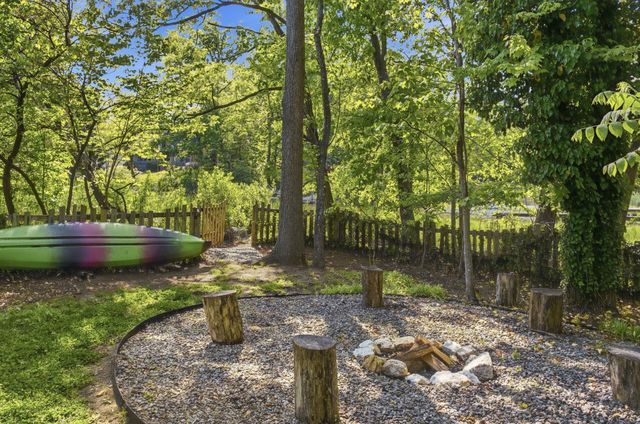 996 HEADWATER RD, Annapolis, MD 21403