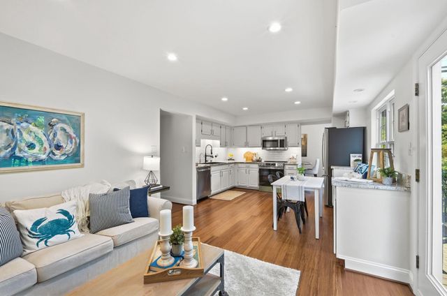 996 HEADWATER RD, Annapolis, MD 21403