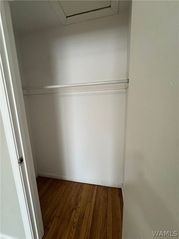 1135 14th Place E, Tuscaloosa, AL 35404