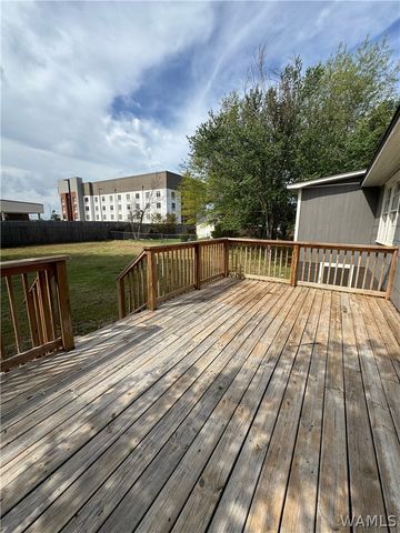 1135 14th Place E, Tuscaloosa, AL 35404