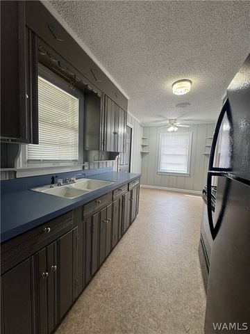 1135 14th Place E, Tuscaloosa, AL 35404