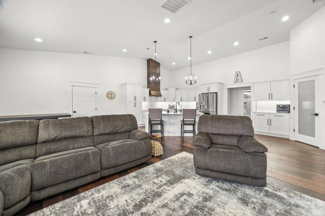 7440 Preflight Path, Lafayette, IN 47909