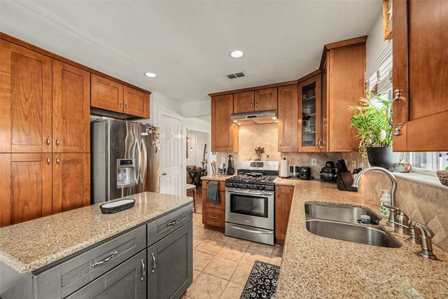 7228 Mesa Verde Trail, Fort Worth, TX 76137