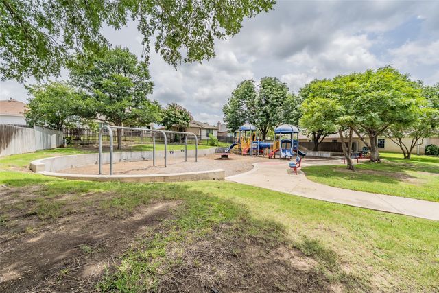 7228 Mesa Verde Trail, Fort Worth, TX 76137