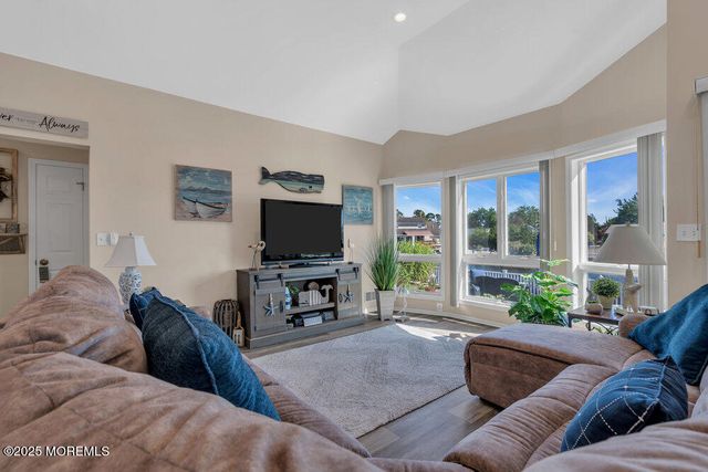 25 Hollywood Boulevard S, Forked River, NJ 08731