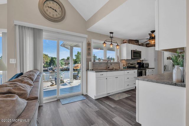 25 Hollywood Boulevard S, Forked River, NJ 08731