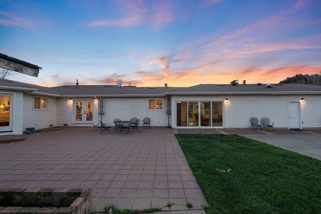 10500 Travis Court, Gilroy, CA 95020