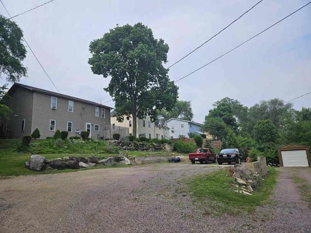 502 E Cook Street, Portage, WI 53901