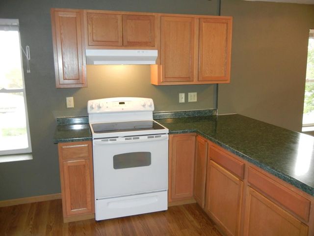 502 E Cook Street, Portage, WI 53901