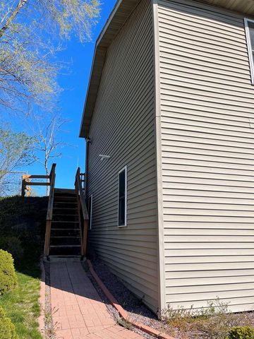 502 E Cook Street, Portage, WI 53901