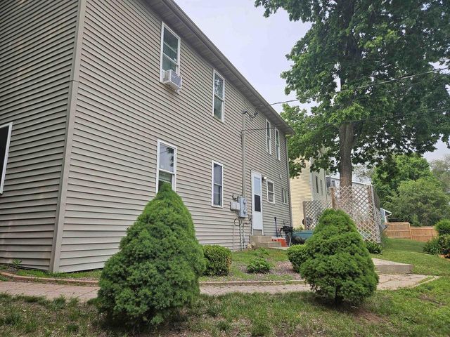 502 E Cook Street, Portage, WI 53901