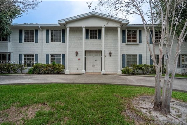 2201 NE 66th St 1302, Fort Lauderdale, FL 33308