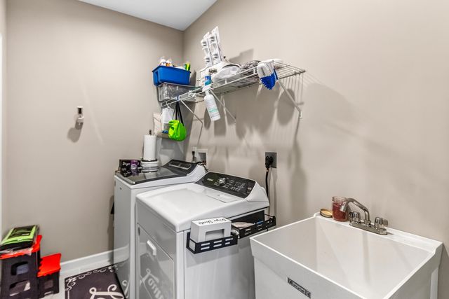 7199 Lehman Park Place, Canal Winchester, OH 43110