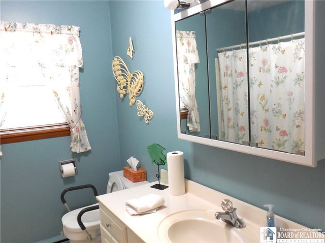205 East Virginia Boulevard, Jamestown, NY 14701