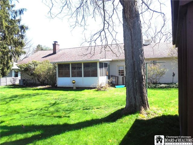 205 East Virginia Boulevard, Jamestown, NY 14701