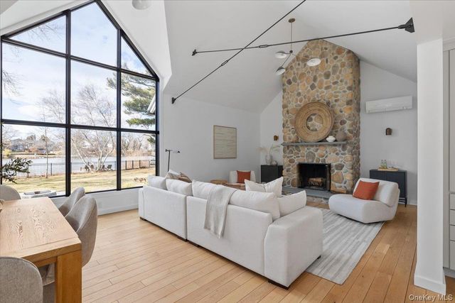 16 Shore Road, Patchogue, NY 11772