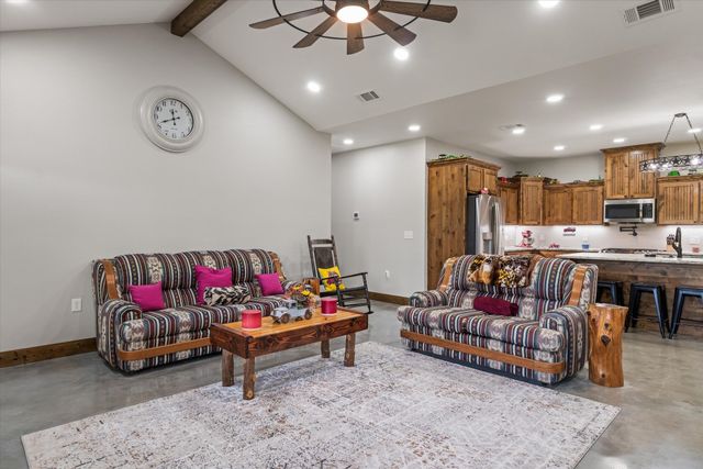 182 VZ County Road 1228, Canton, TX 75103