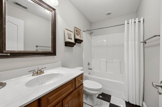 1205 Stoneridge Road, Lawrenceburg, KY 40342