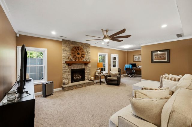 1205 Stoneridge Road, Lawrenceburg, KY 40342