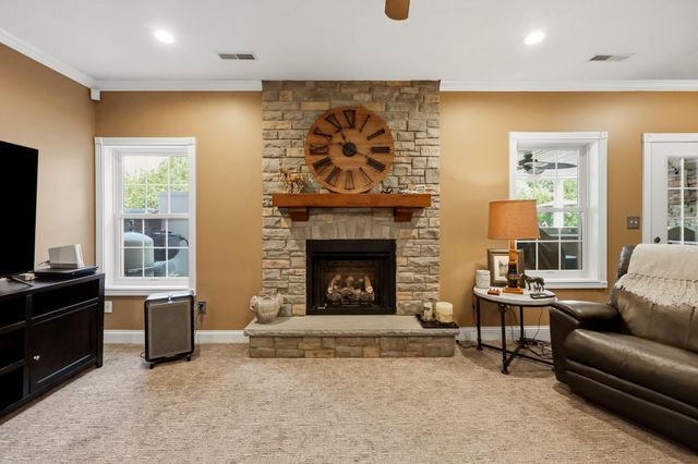 1205 Stoneridge Road, Lawrenceburg, KY 40342