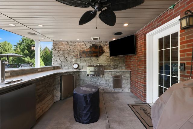 1205 Stoneridge Road, Lawrenceburg, KY 40342