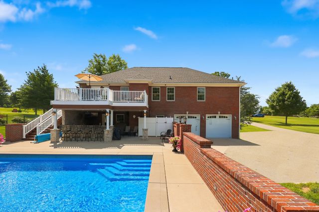 1205 Stoneridge Road, Lawrenceburg, KY 40342