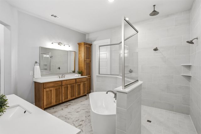 520 Fox Hill Court, Waxahachie, TX 75167