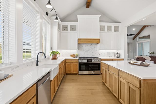 520 Fox Hill Court, Waxahachie, TX 75167