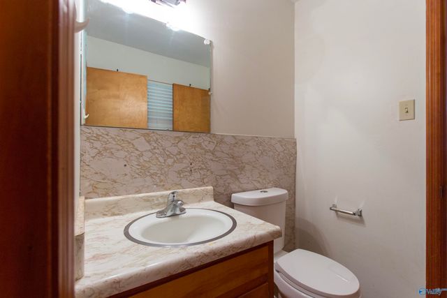 2004 Rodgers Drive NE, Huntsville, AL 35810