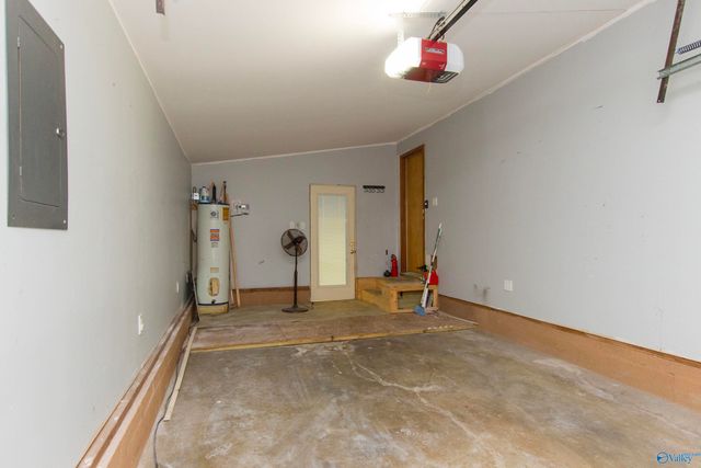 2004 Rodgers Drive NE, Huntsville, AL 35810