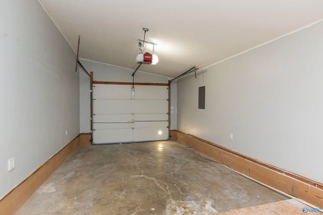 2004 Rodgers Drive NE, Huntsville, AL 35810