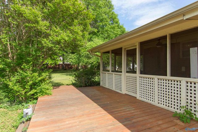 2004 Rodgers Drive NE, Huntsville, AL 35810