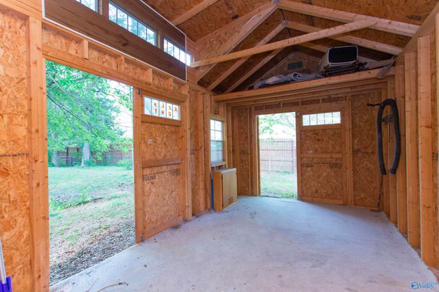 2004 Rodgers Drive NE, Huntsville, AL 35810