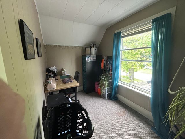 117 N Weaver Avenue, Fremont, MI 49412