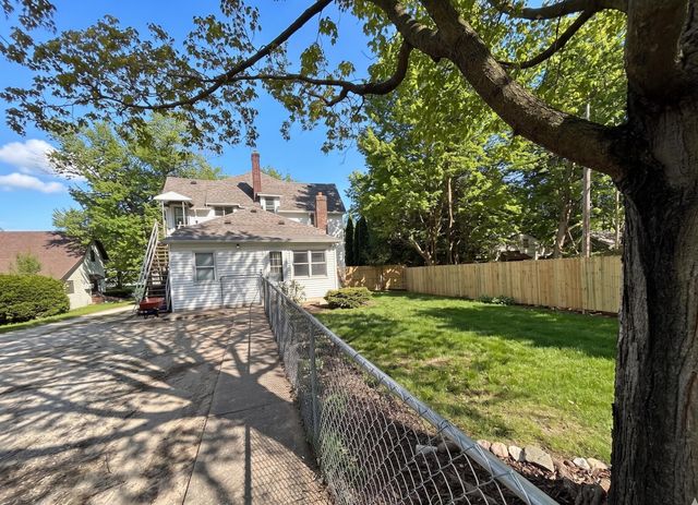 117 N Weaver Avenue, Fremont, MI 49412