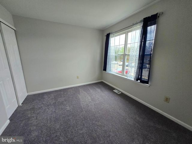 1221 GARDEN CT, Quakertown, PA 18951