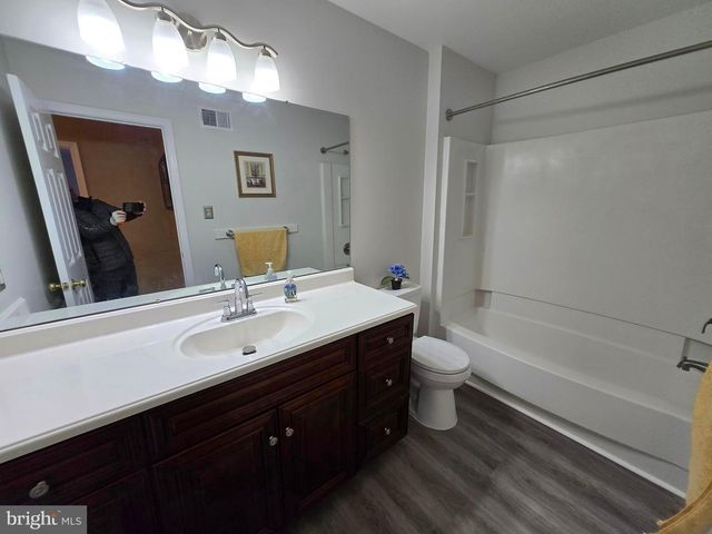 1221 GARDEN CT, Quakertown, PA 18951